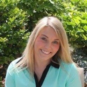 Meet your Posher, Stephanie